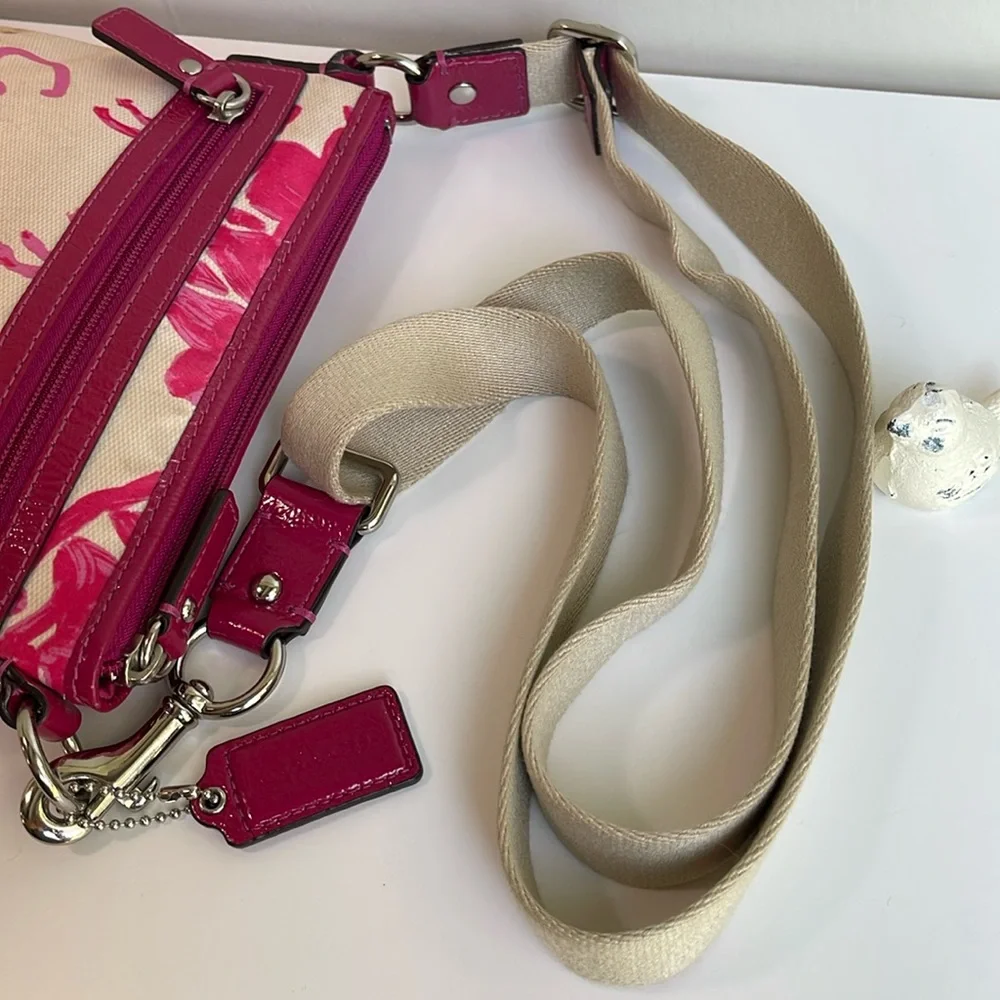 COACH Crossbody - Picture 7 of 15